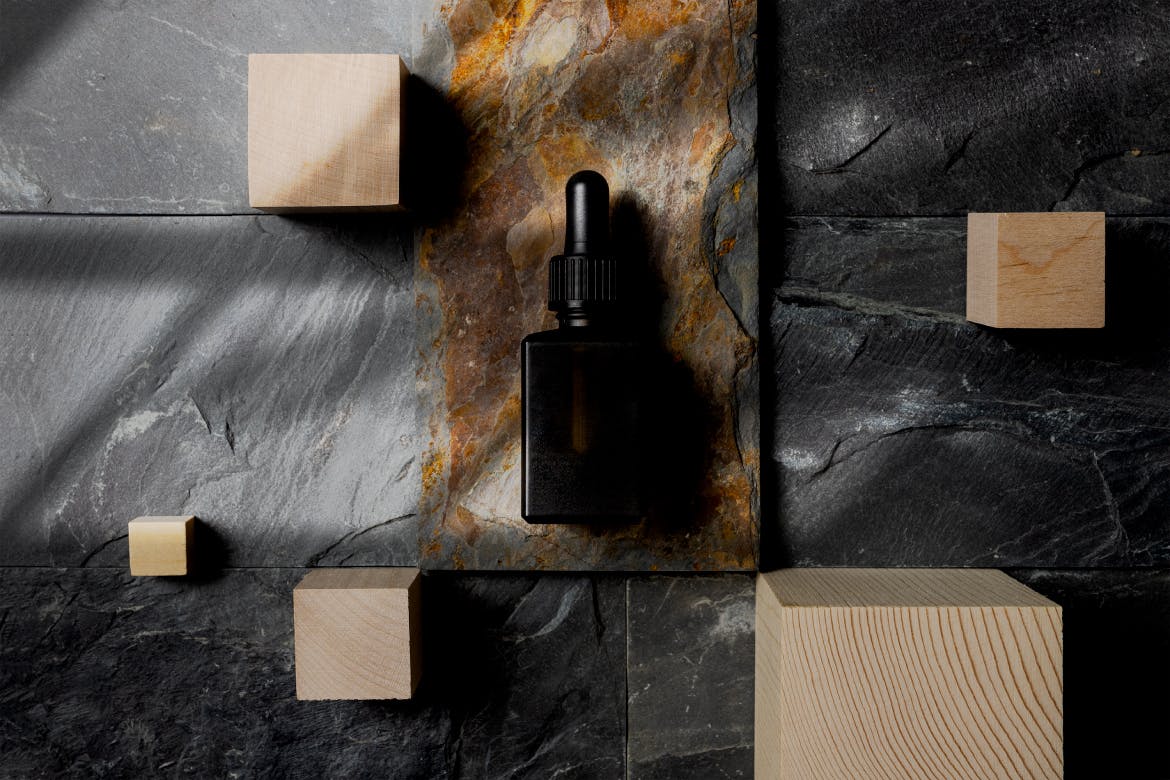 高品质真实场景高端化妆品包装设计VI样机PSD素材