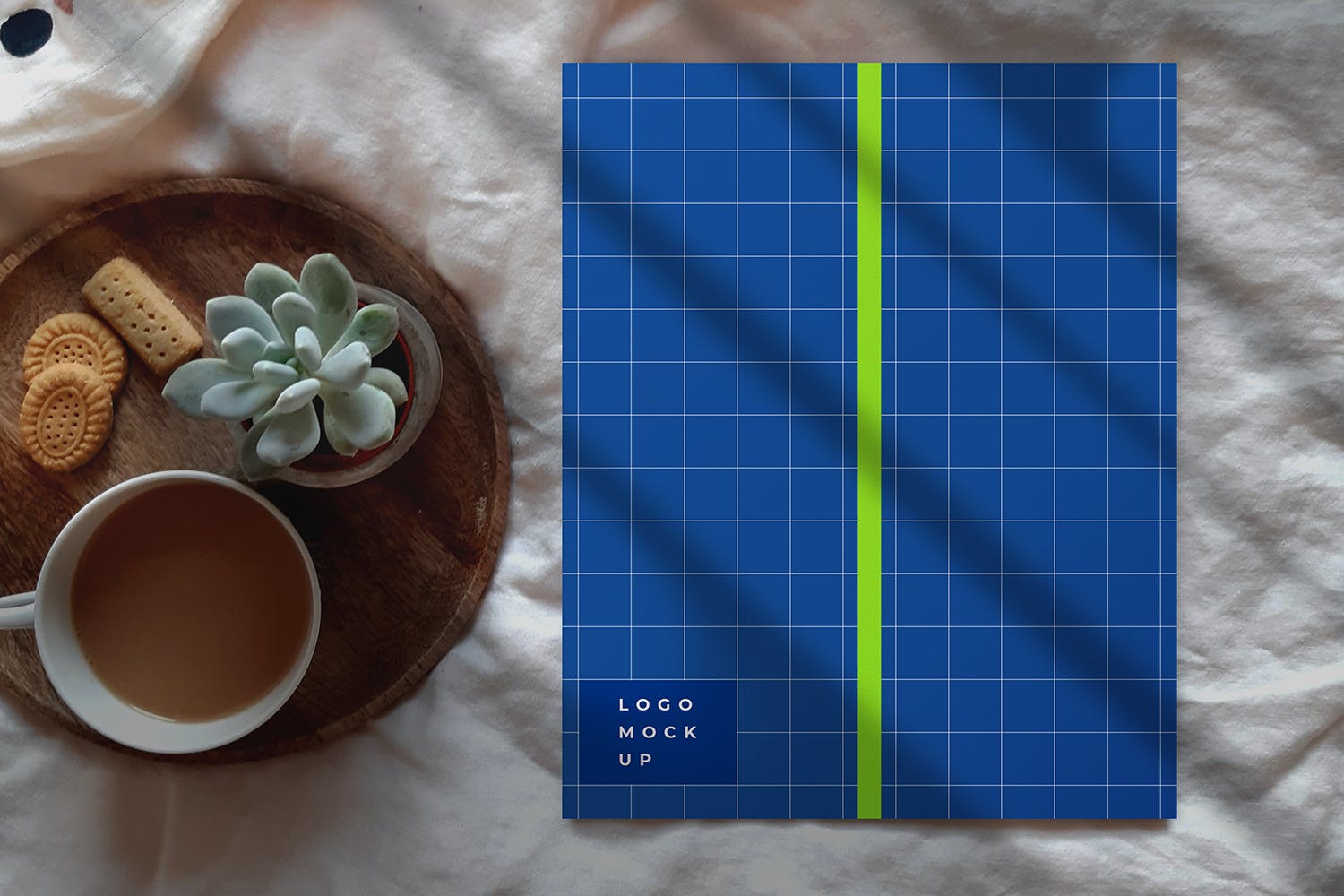 春天场景LOGO设计PSD样机素材合计