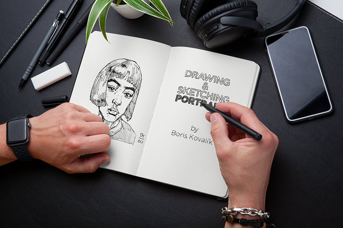 10个素描为主题的绘画本PSD样机素材