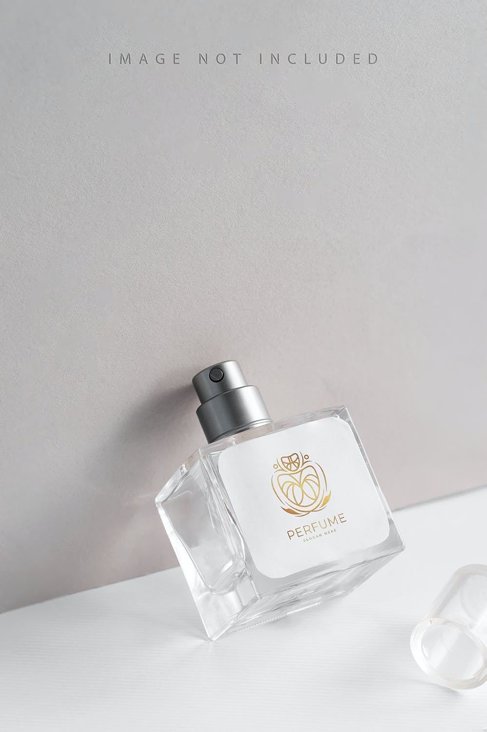 高档逼真的香水瓶模型PSD样机素材