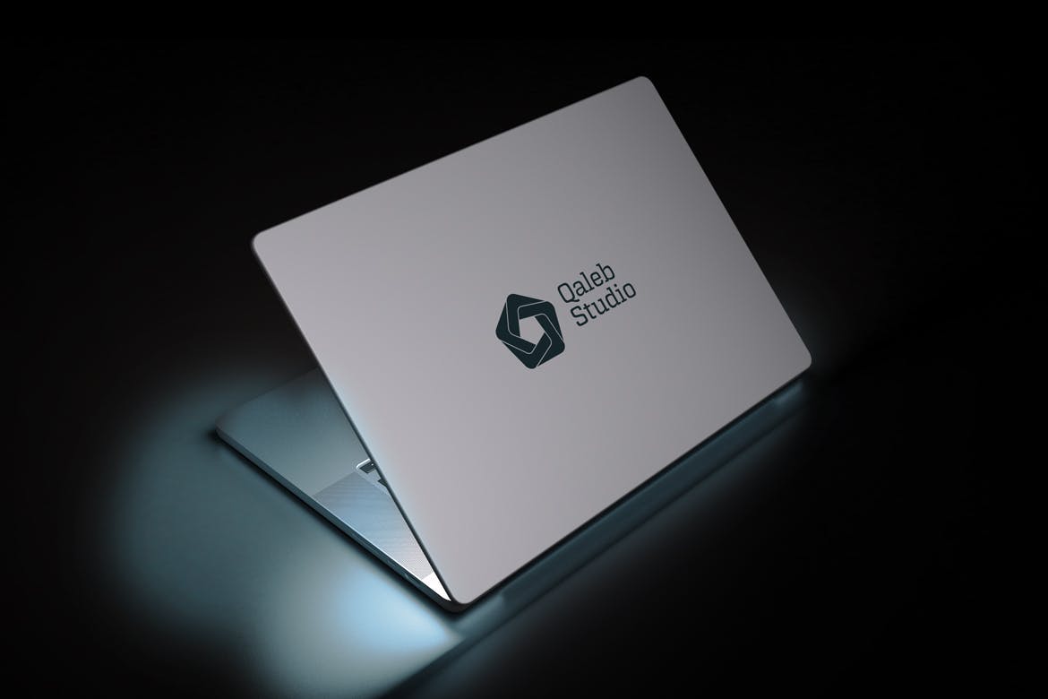 2021暗色MacBook Pro苹果笔记本PSD模型