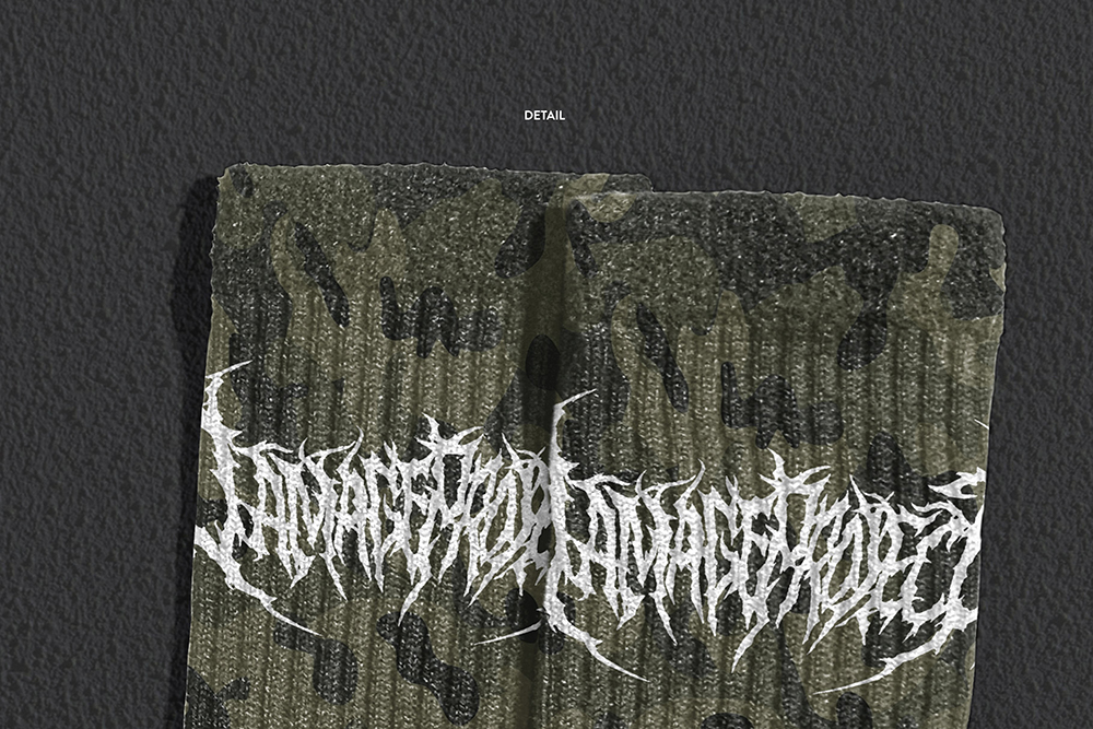 效果逼真的中筒袜子图案样机PSD素材