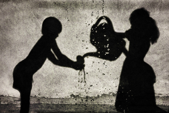 摄影很简单？来看看这些充满艺术想象力的摄影图片吧