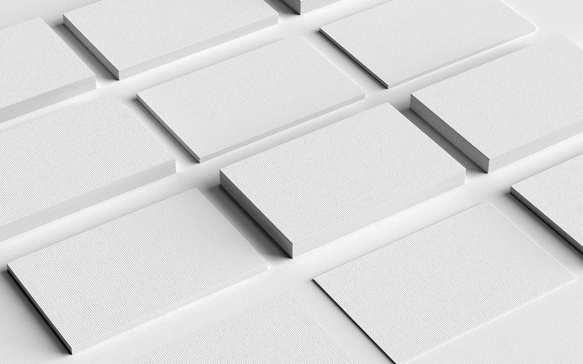 蓝色逼真带高级纹理效果的名片PSD样机素材