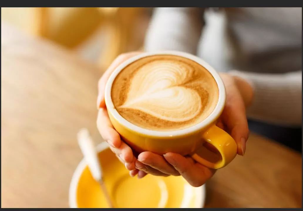 合成教程：用PS合成创意杯中海洋效果