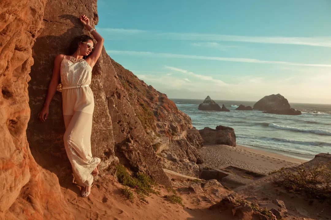 用PS打造海边模特冷暖对比时尚大片效果后期调色教程