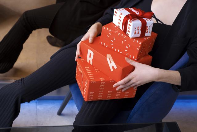 几款特点鲜明的创意品牌VI包装设计灵感