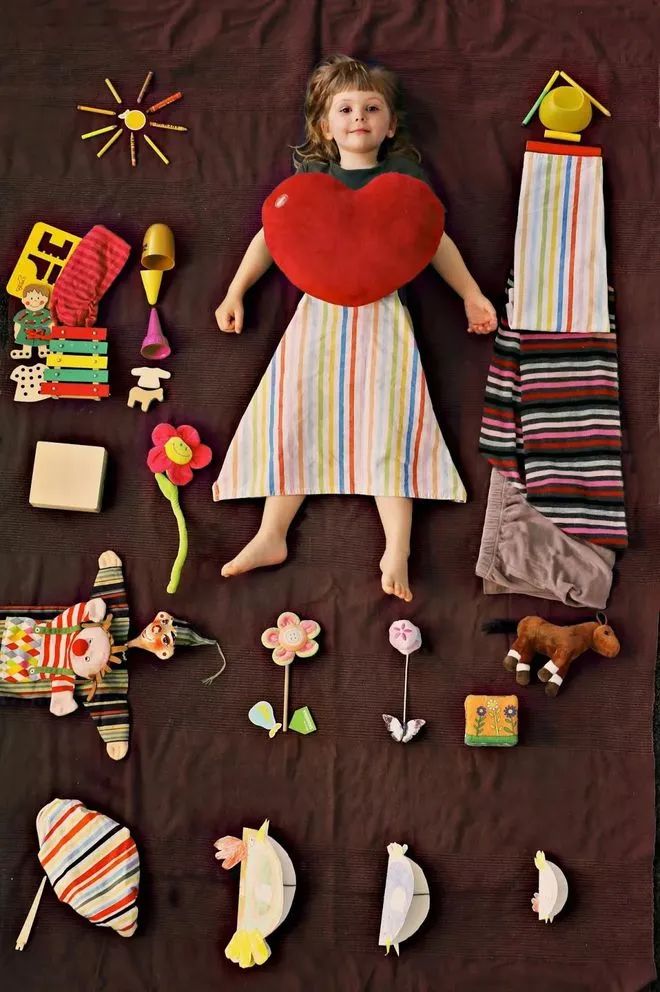 她把孩子拍成了世界名画！