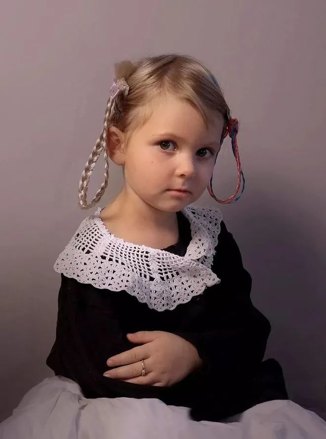 她把孩子拍成了世界名画！