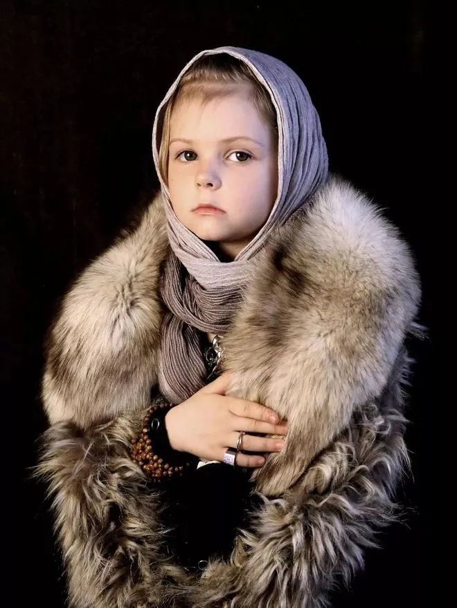 她把孩子拍成了世界名画！