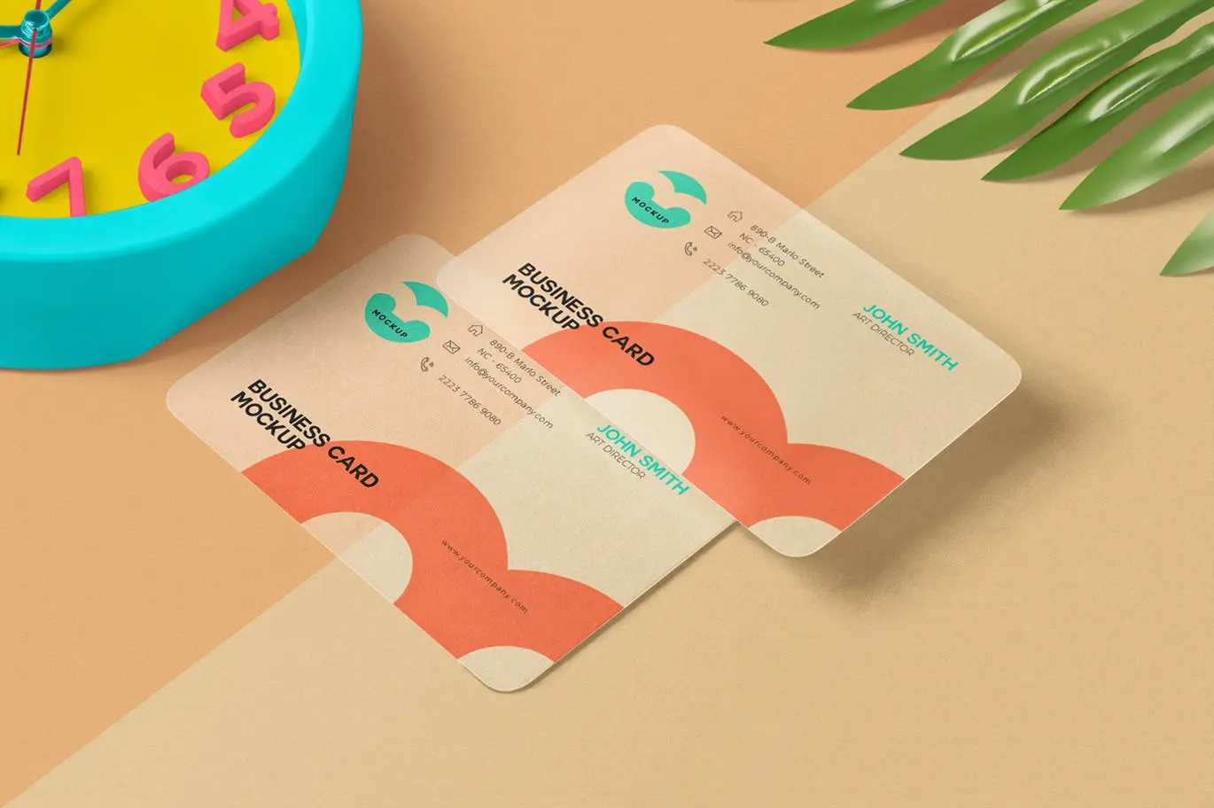 细节满满色彩艳丽的圆角透明名片PSD样机素材