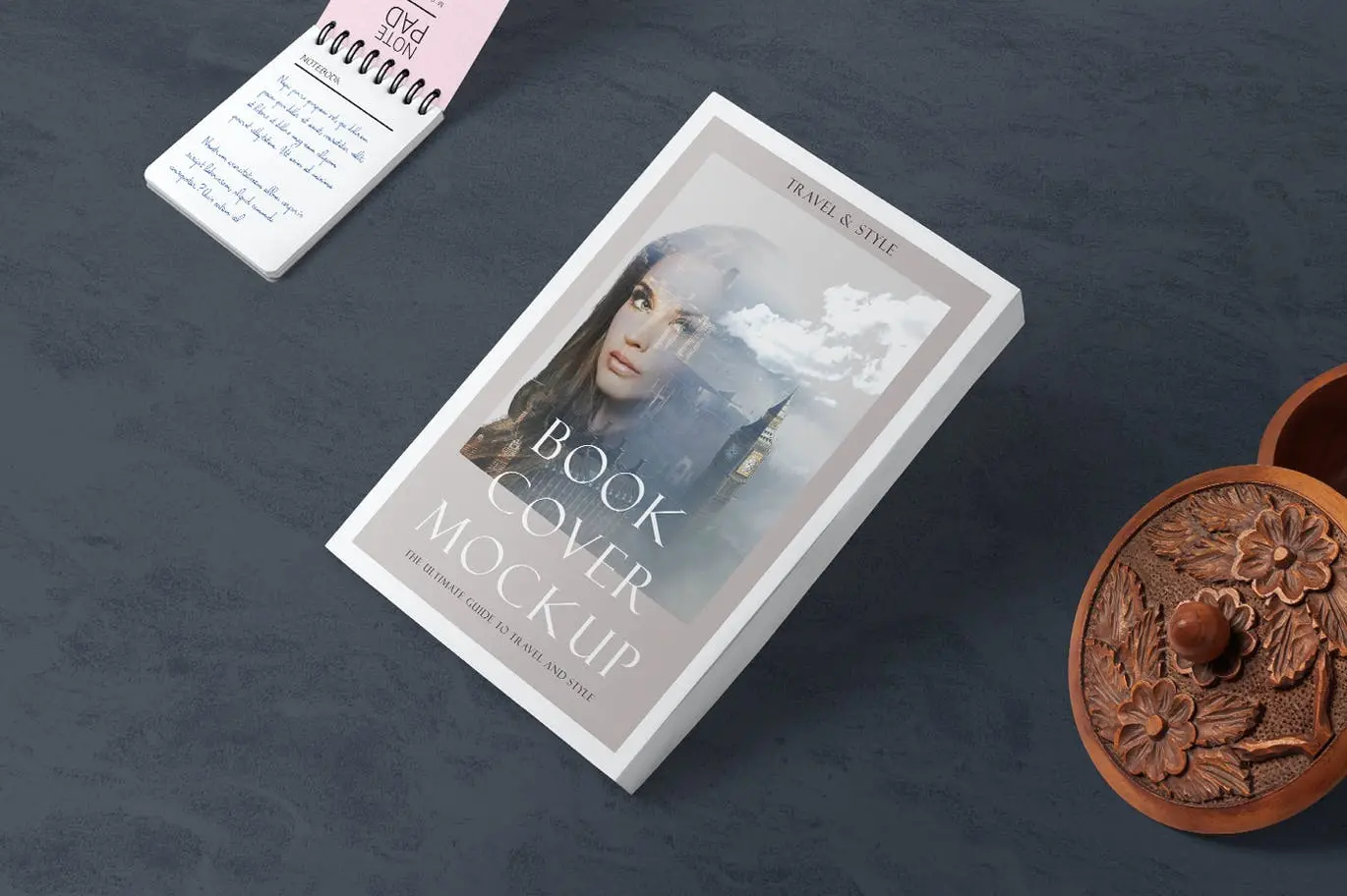 软书籍封面设计展示PSD样机素材