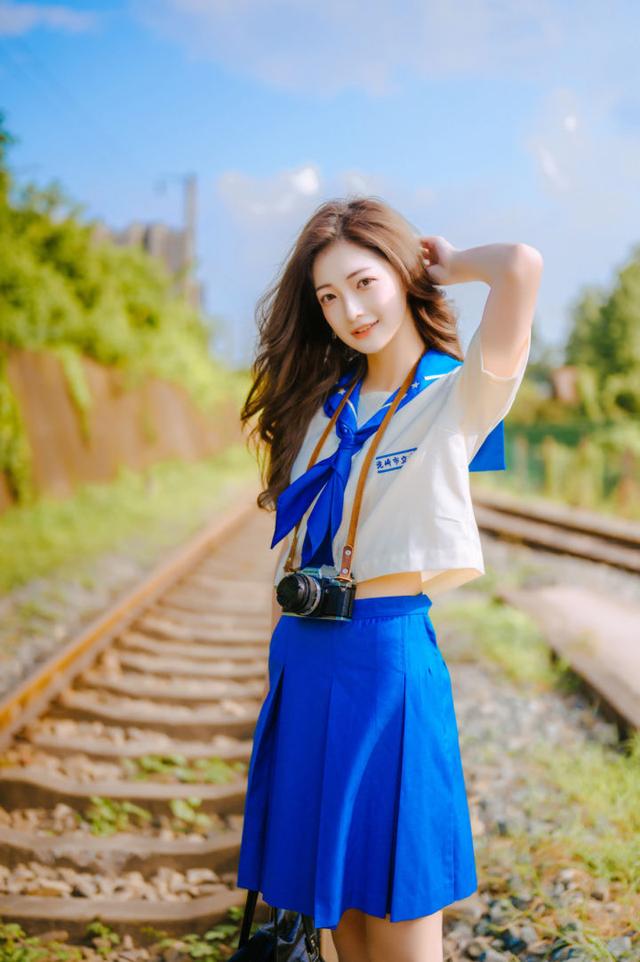 不会拍照有烦恼？3个技巧5个姿势，满足你的日常拍照所需