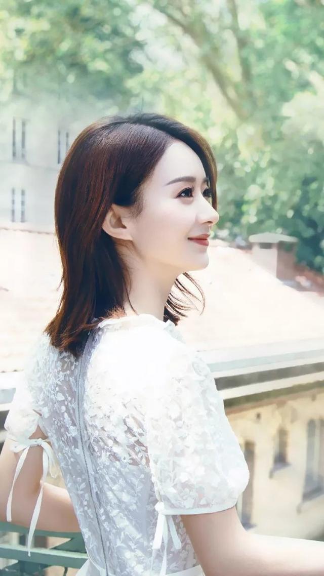 拒绝拍照不自然，9个通用拍照姿势帮你拍照自然美美的