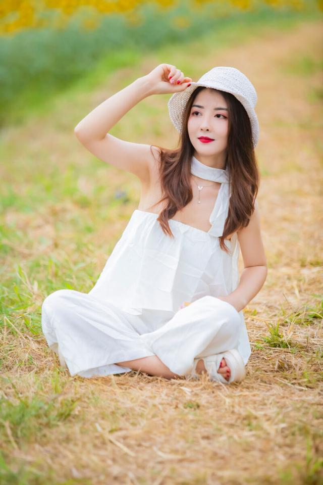 单人拍照学习9个拍照姿势,一个人拍照不呆板很漂亮