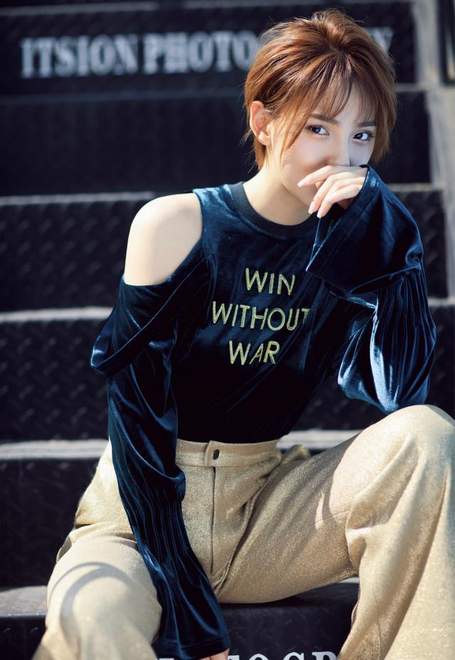 日常拍照、旅行拍照、这13个拍照姿势拍照自然又好看