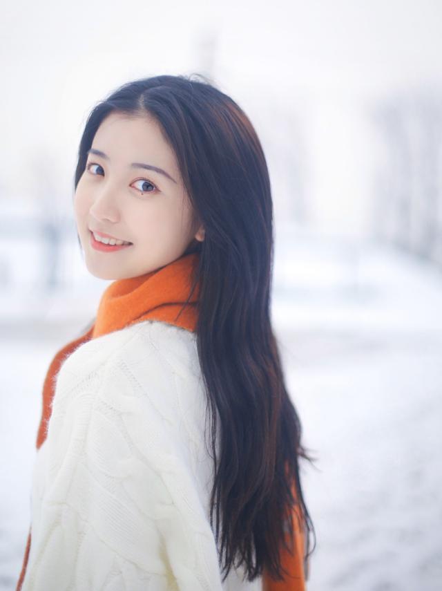 10年摄影、20个拍照姿势总结:这样拍简单易学还好看