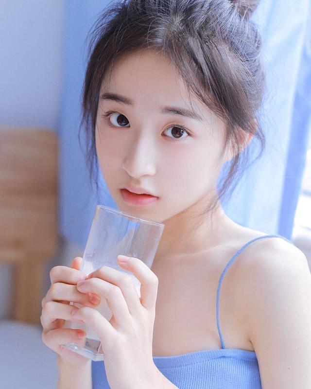 摄影技巧：9个简单实用的拍照技巧，让你宅家也能拍美照