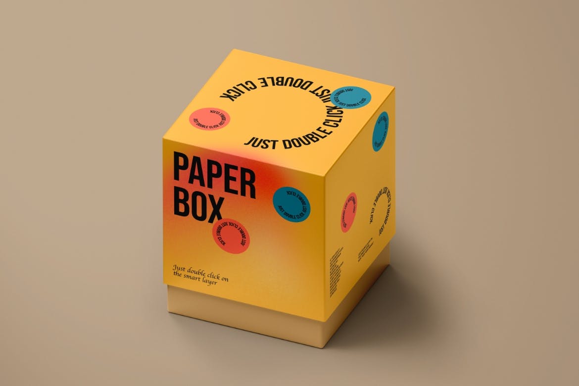 正方形纸盒包装设计PSD样机素材