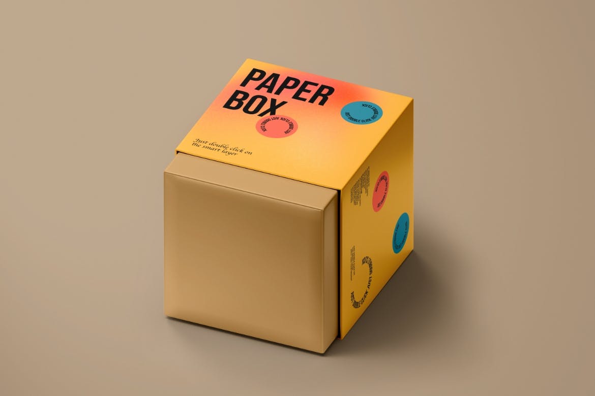 正方形纸盒包装设计PSD样机素材