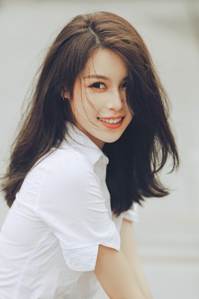 12个人像拍照姿势，摄影师推荐使用，普通人也能拍照好看