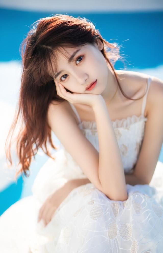 12个人像拍照姿势，摄影师推荐使用，普通人也能拍照好看