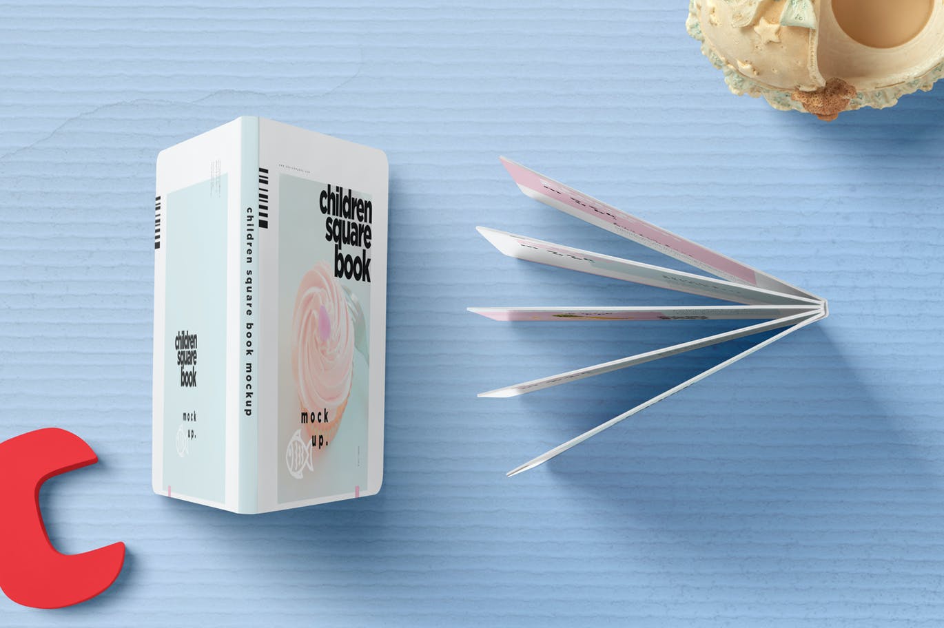 方形儿童卡通书本PSD样机素材