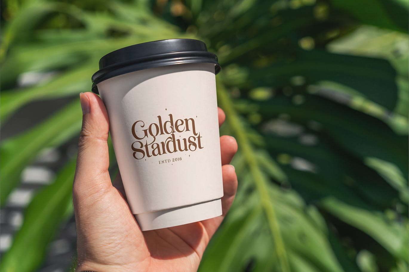 21个效果真实的咖啡杯包装设计PSD样机素材包