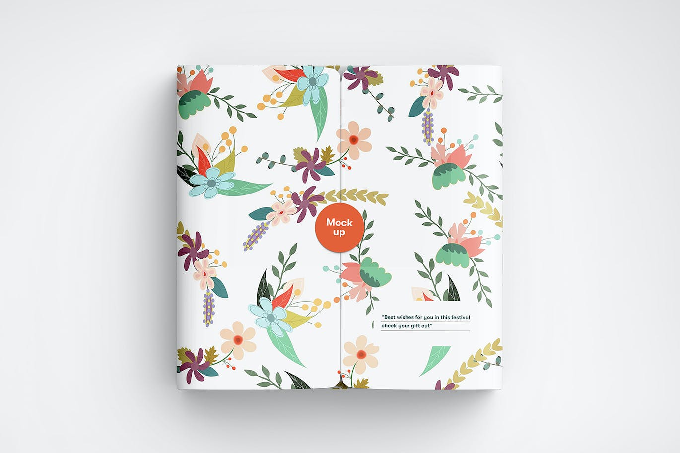 效果逼真的方形纸礼品盒PSD样机素材