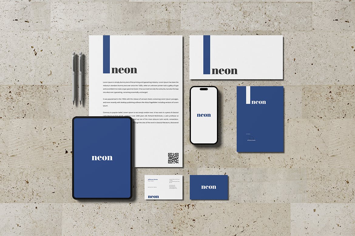 蓝色高端手机IPAD信纸企业VI形象样机PSD素材包