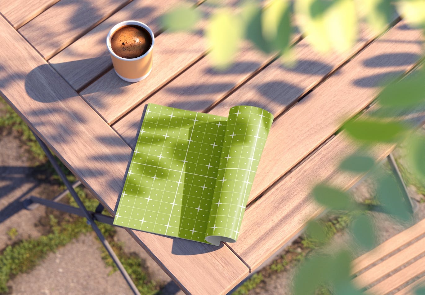 逼真光影哑光杂志PSD样机素材