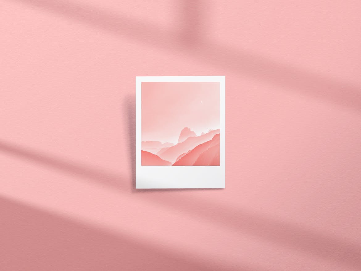 宝丽来照片墙PSD样机素材