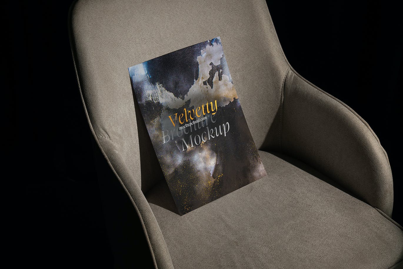 逼真的天鹅绒面料海报样机PSD素材包-2 逼真的天鹅绒面料海报样机PSD素材包