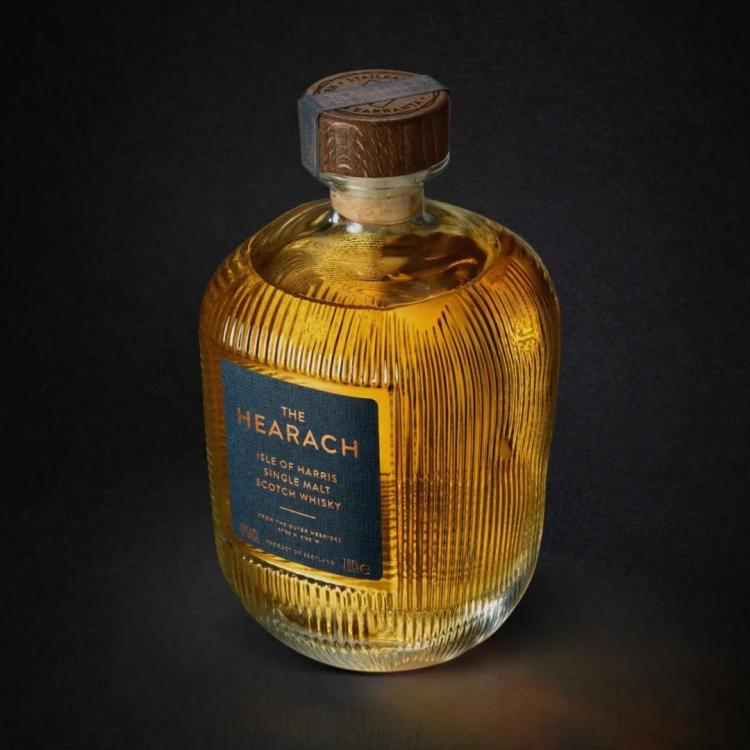 五套高级又好看的饮品玻璃瓶包装设计欣赏