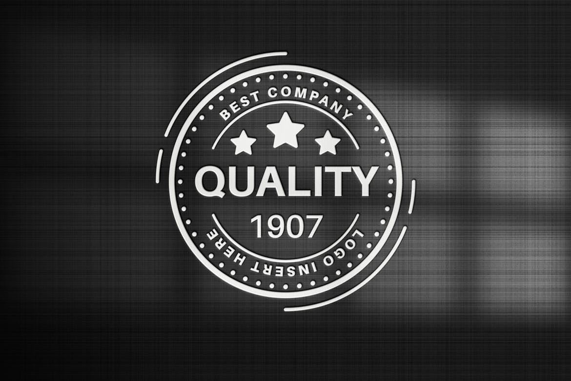 可一键替换的深色纸上logo设计展示PSD样机素材包