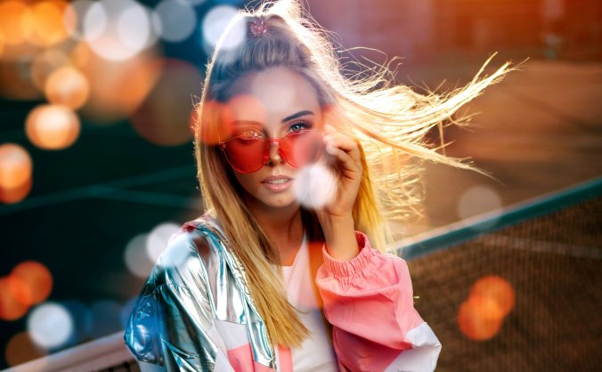 一组散景效果的照片图层PSD样式素材