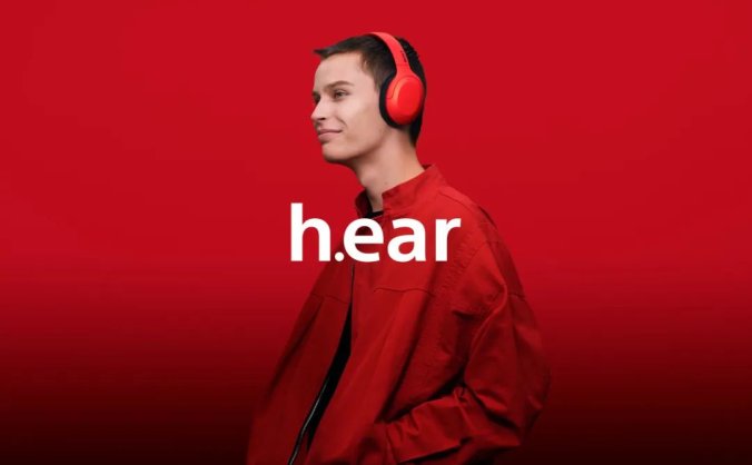 索尼耳机的这波广告,真是太养眼了!