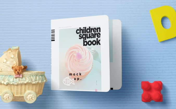 方形儿童卡通书本PSD样机素材